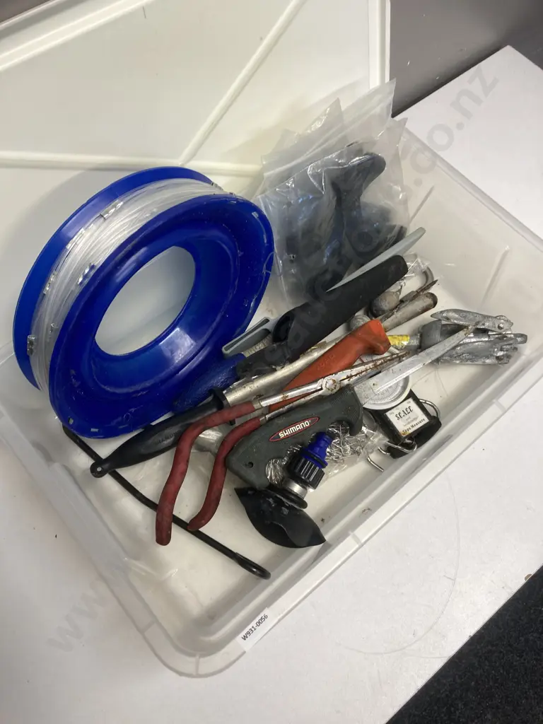 ProHunter Reel & Line, Fishing Scales, Knives Etc In Plastic Lidded Bin Image 1++
